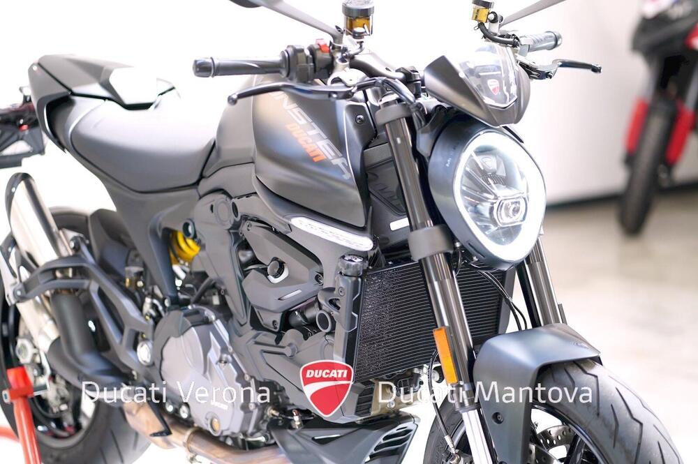 Ducati Monster 937 + (2021 - 25) (9)