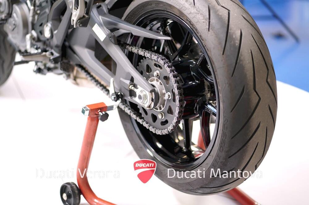 Ducati Monster 937 + (2021 - 25) (13)