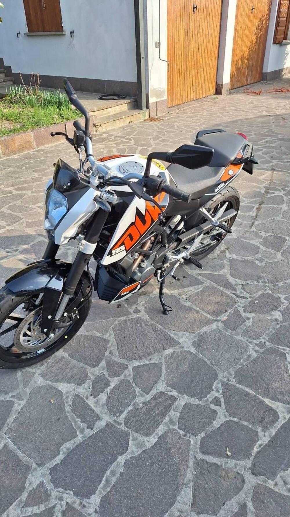 KTM 125 Duke ABS (2013 - 16) (4)