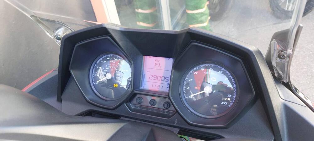 Kymco Downtown 350i ABS (2016 - 20) (4)