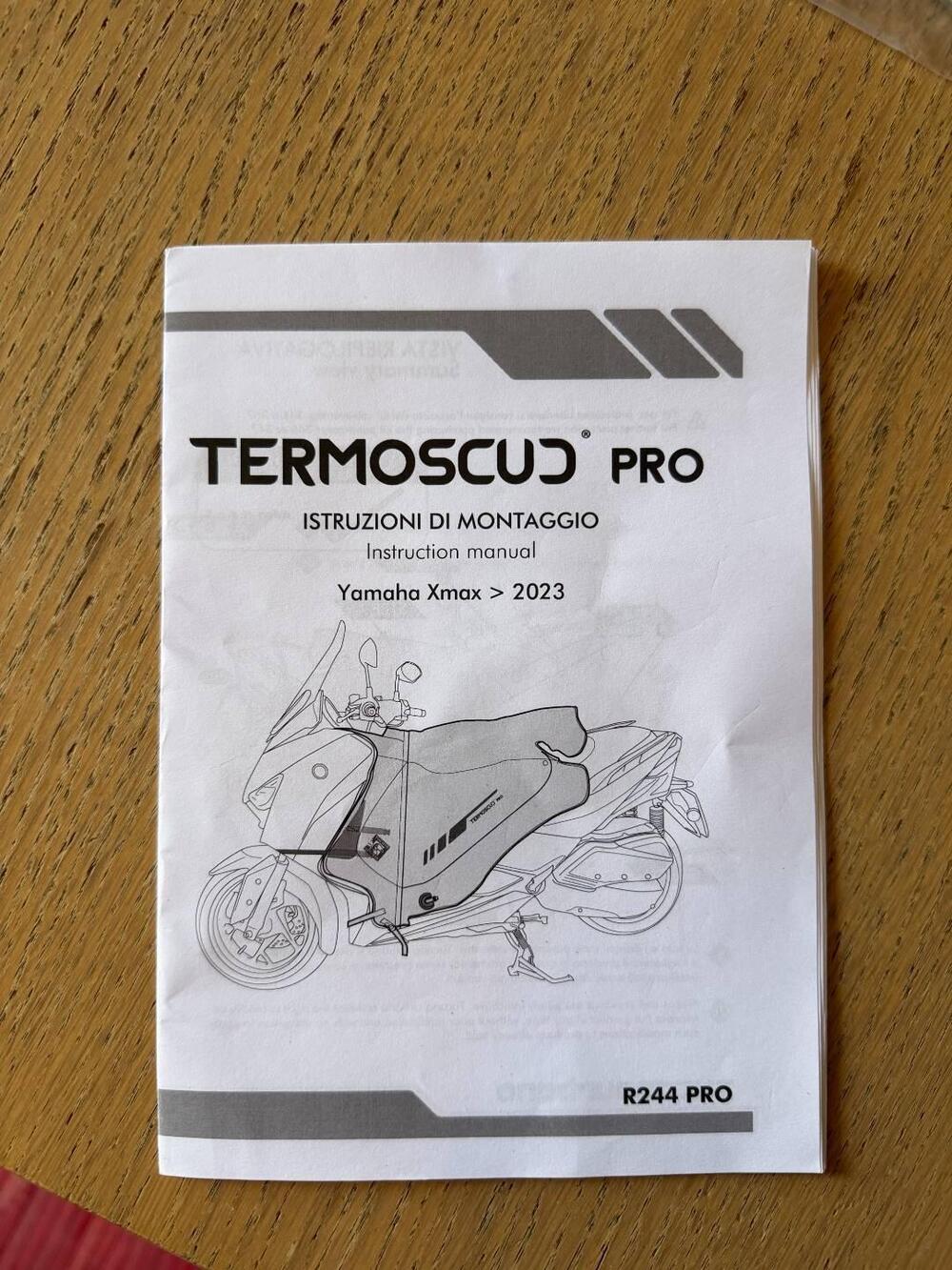 Coprigambe TERMOSCUD PRO R244PRO per XMax >2023 Tucano Urbano