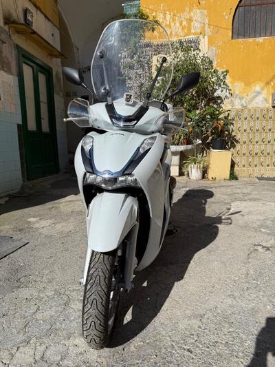 Honda SH 350 (2021 - 24) usata
