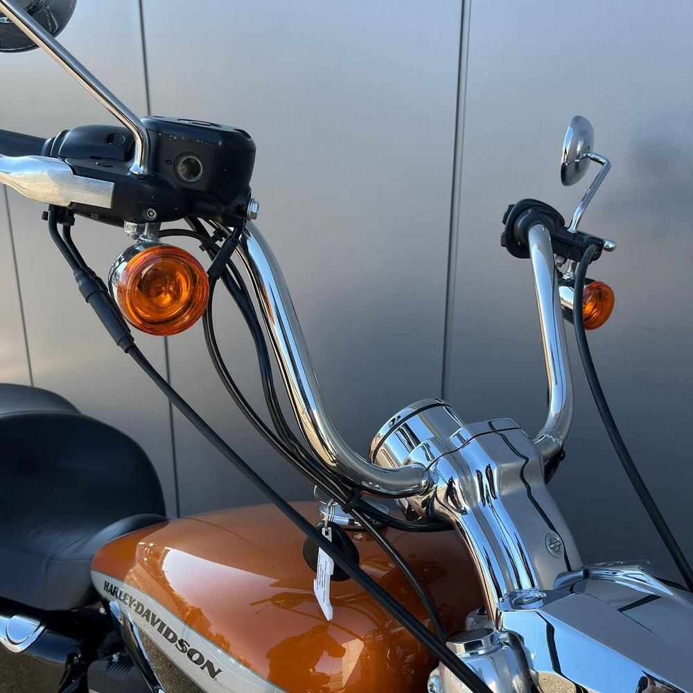 Harley-Davidson 1200 Custom CA (2013 - 17) - XL 1200CA (12)