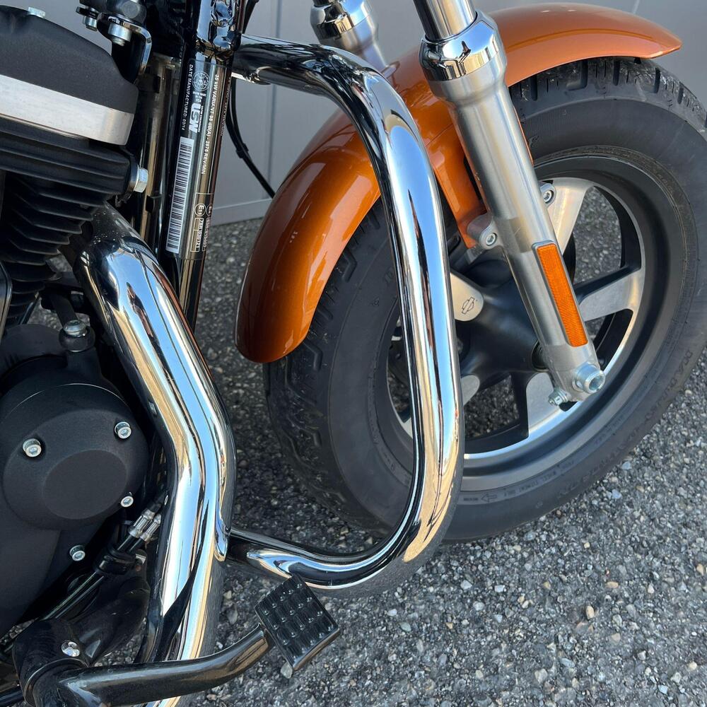 Harley-Davidson 1200 Custom CA (2013 - 17) - XL 1200CA (4)