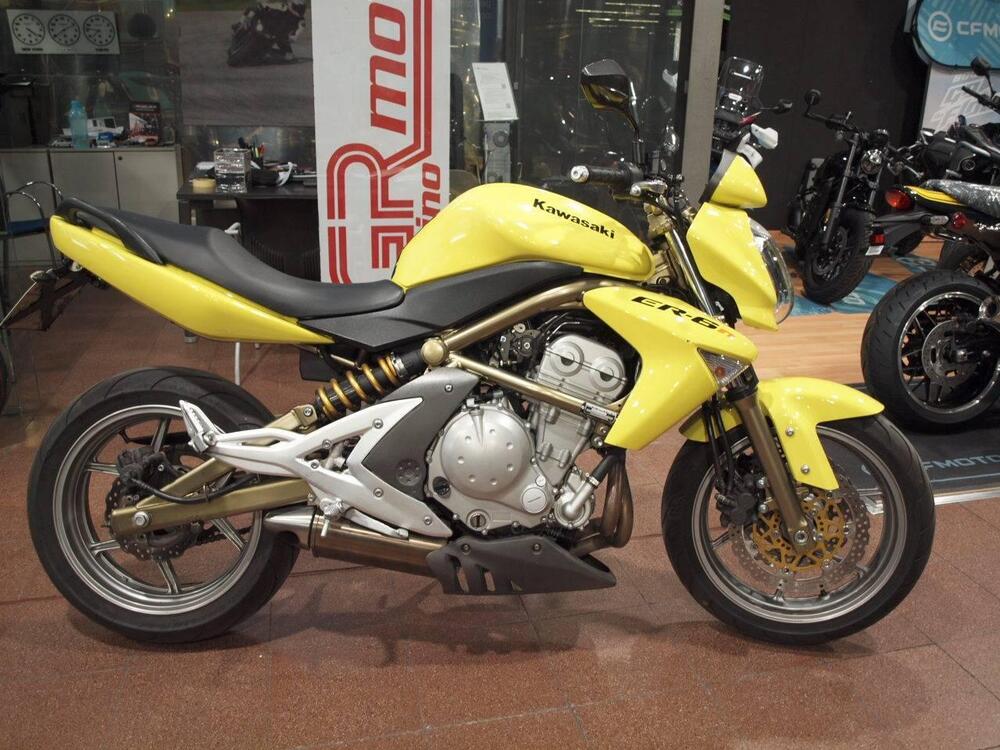 Kawasaki ER-6N (2005 - 08)