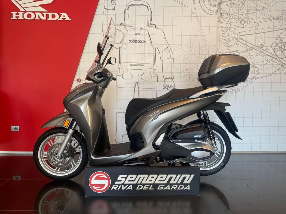 Honda SH 350 (2021 - 24) (7)