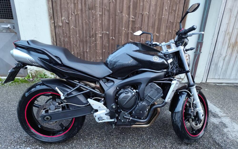 Yamaha FZ6 (2004 - 07)