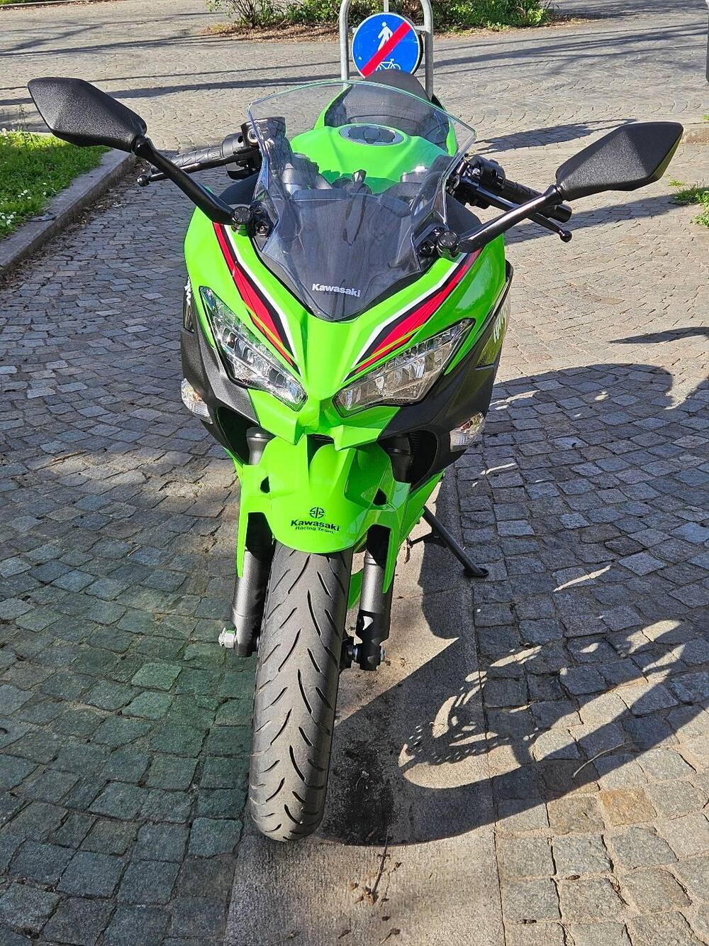 Kawasaki Ninja 400 (2023) (2)
