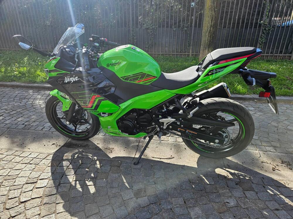 Kawasaki Ninja 400 (2023) (3)