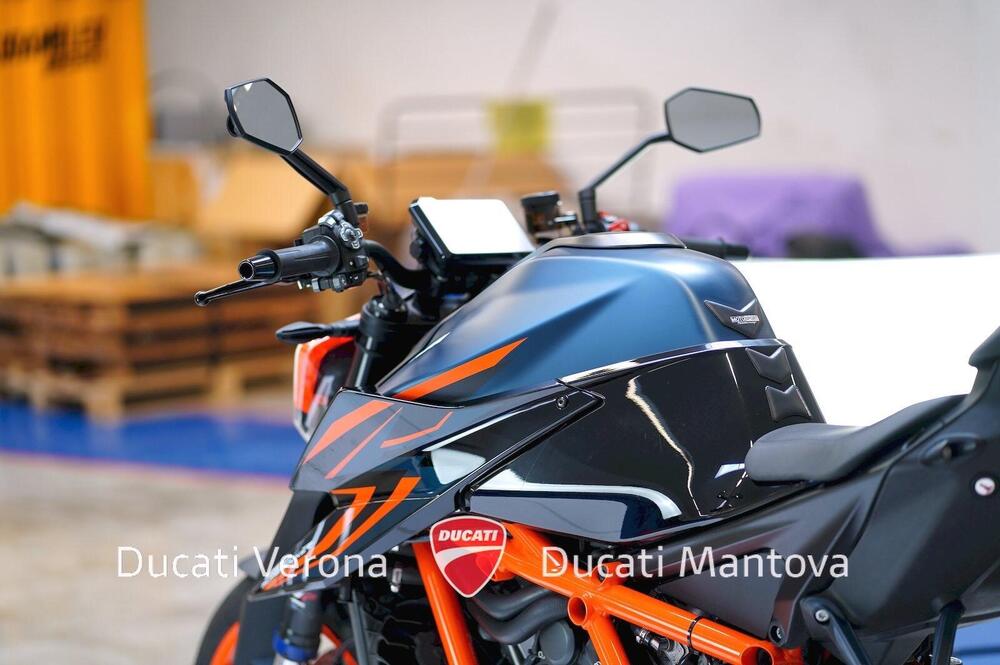 KTM 1290 Super Duke R EVO (2022 - 23) (14)