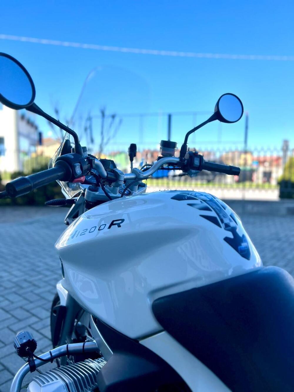 Bmw R 1200 R (2006 - 11) (3)