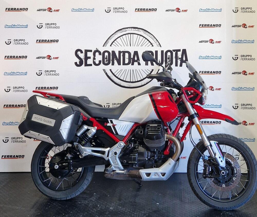 Moto Guzzi V85 TT Evocative Graphics (2021 - 23)