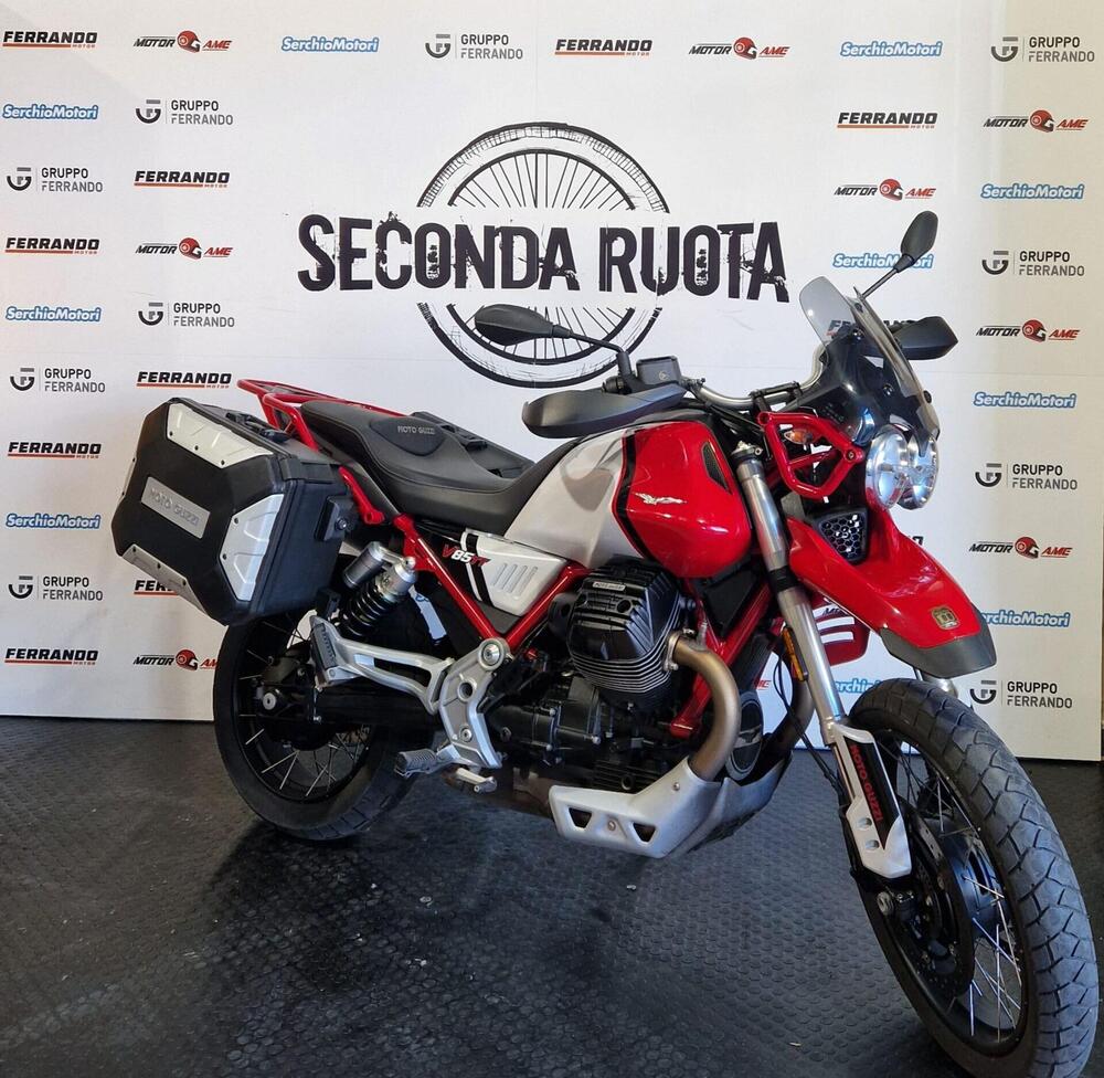 Moto Guzzi V85 TT Evocative Graphics (2021 - 23) (4)