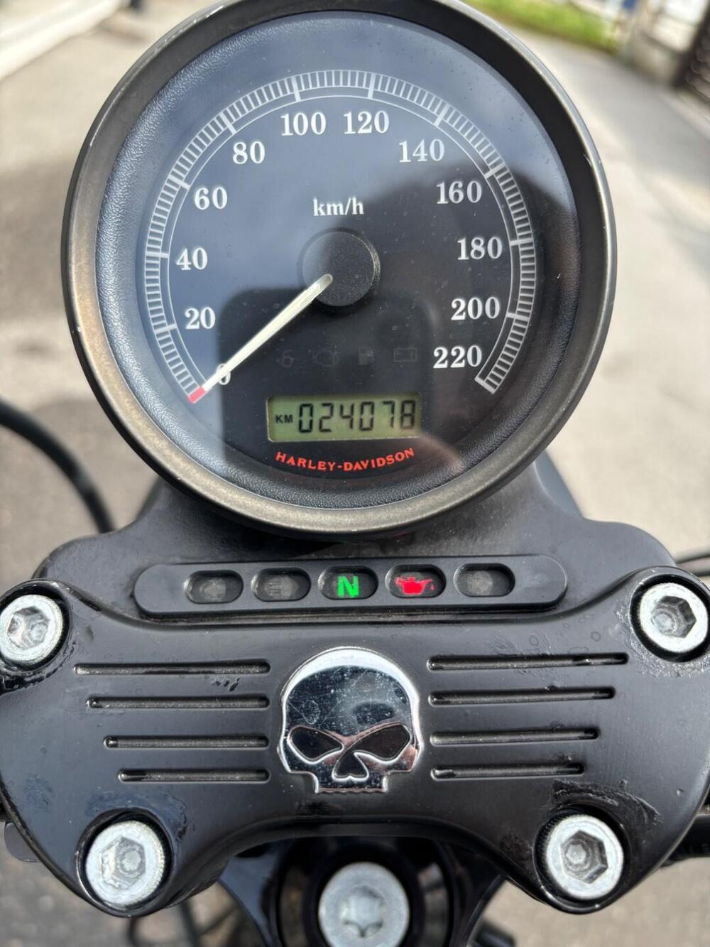 Harley-Davidson 883 Iron (2012 - 14) - XL 883N (9)