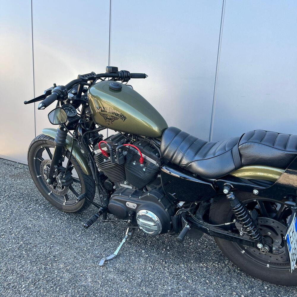 Harley-Davidson 883 Iron (2017 - 20) - XL 883N (16)