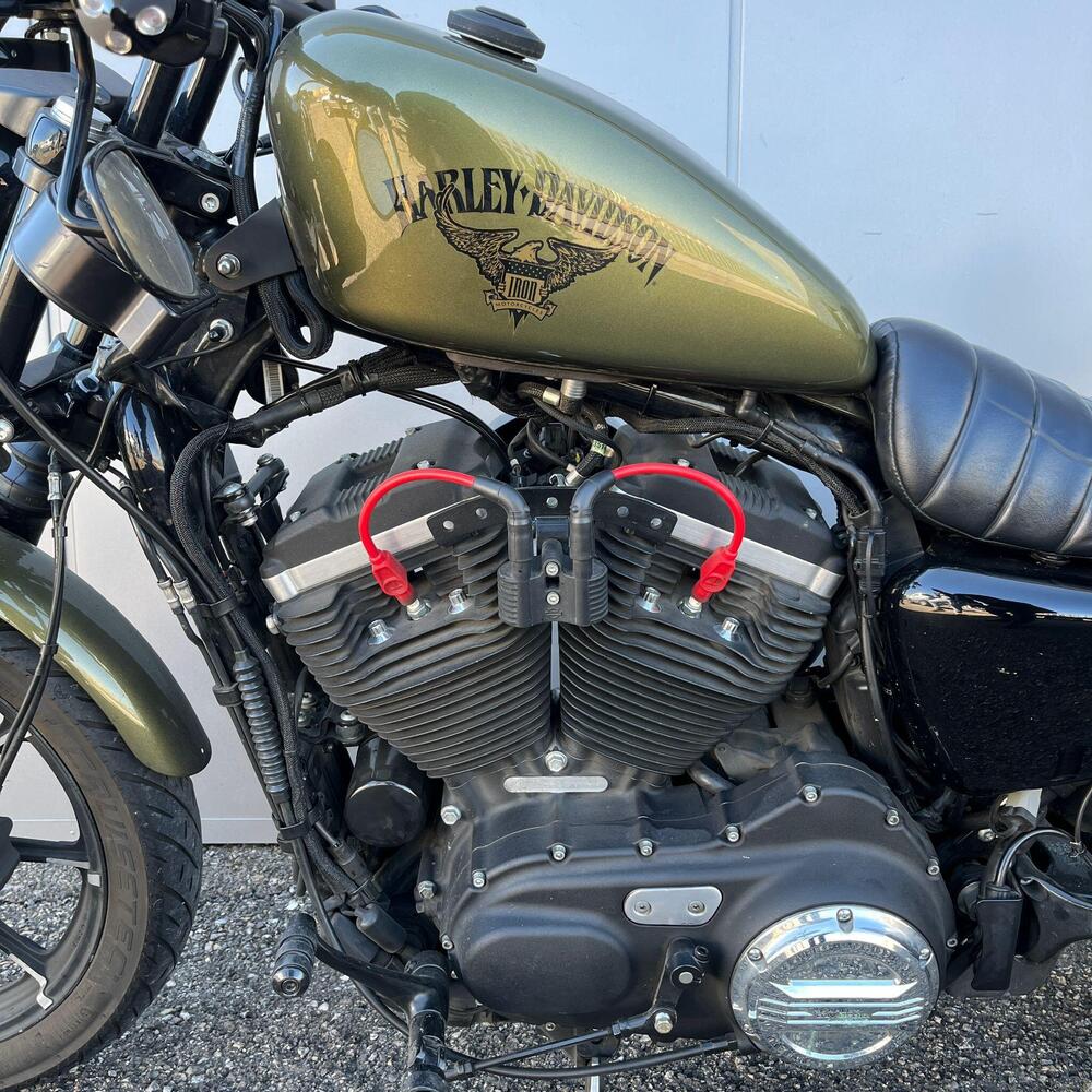 Harley-Davidson 883 Iron (2017 - 20) - XL 883N (14)