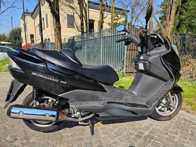 Suzuki Burgman UH 150 (2002 - 06) usata