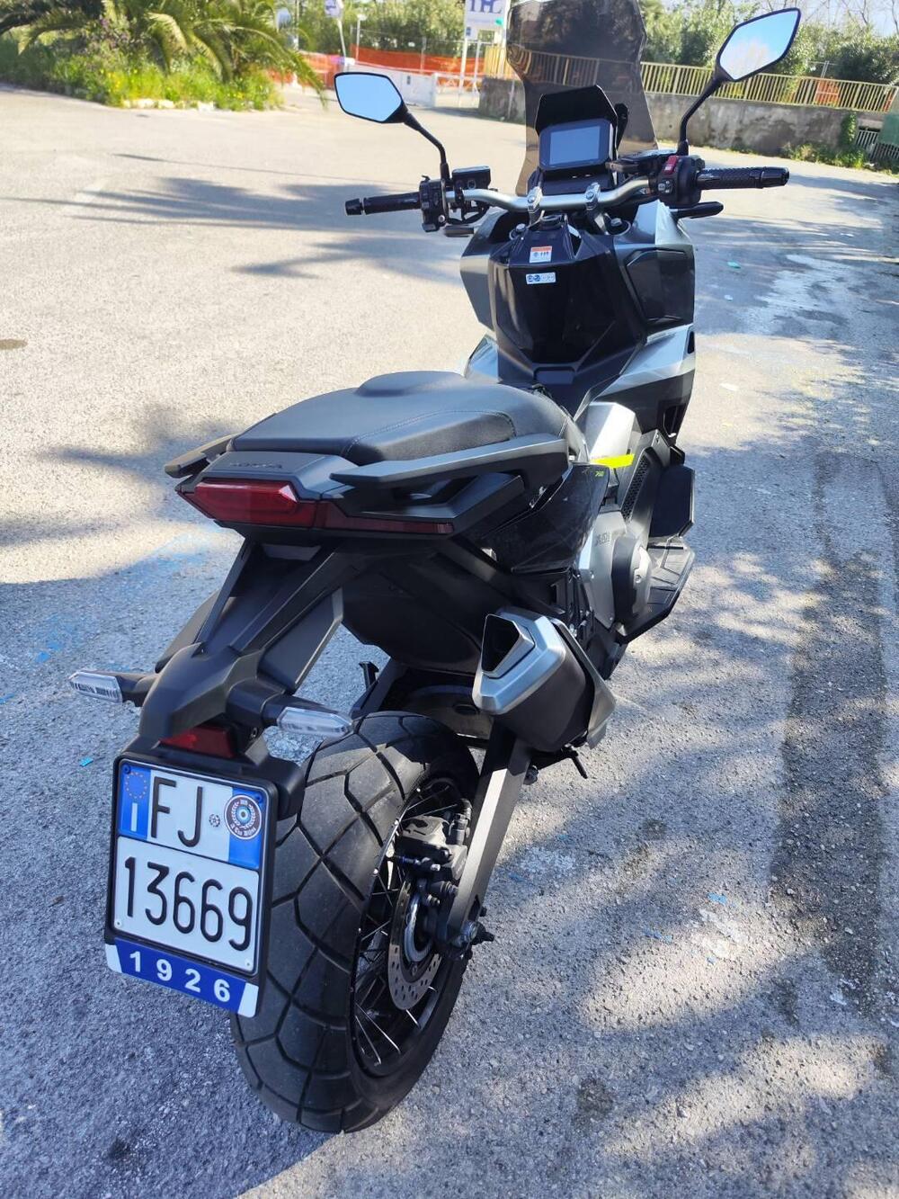 Honda X-ADV 750 DCT (2021 - 24) (4)