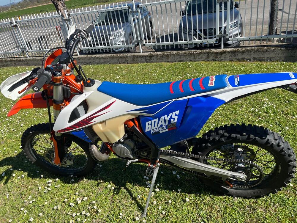 KTM 250 EXC TPI Six Days (2018) (10)