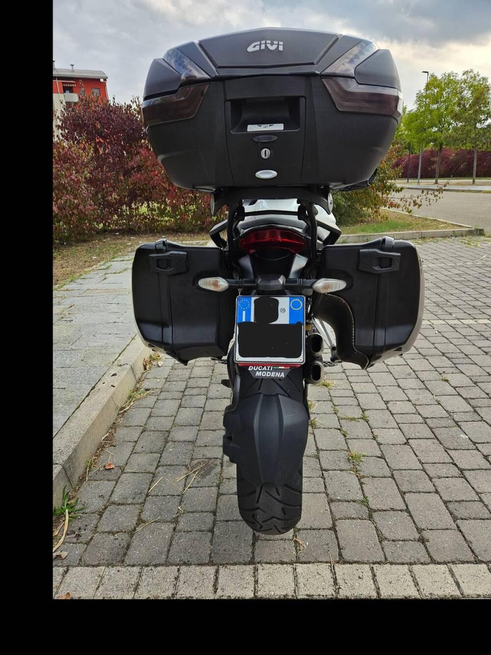 Ducati Multistrada 1200 S Touring (2010 - 12) (5)