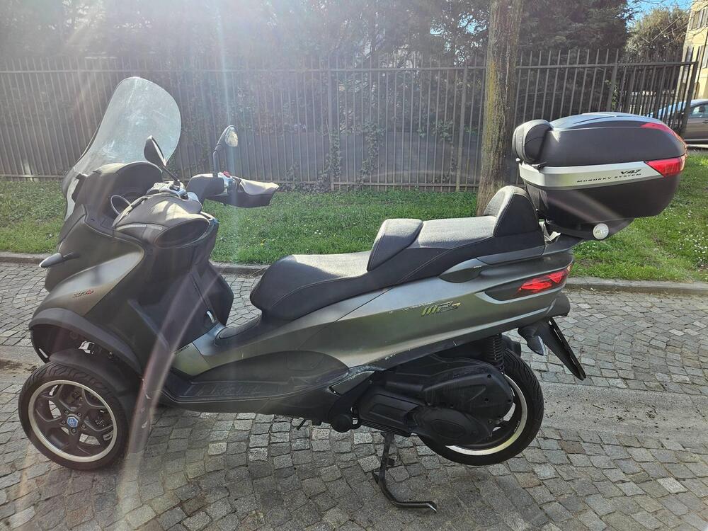 Piaggio Mp3 300 LT Yourban Sport (2017 - 19) (2)