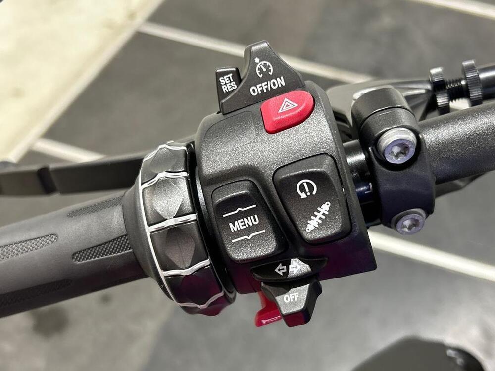 Bmw F 900 R (2025 - 26) (7)