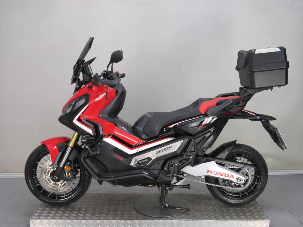 Honda X-ADV 750 (2017) (5)