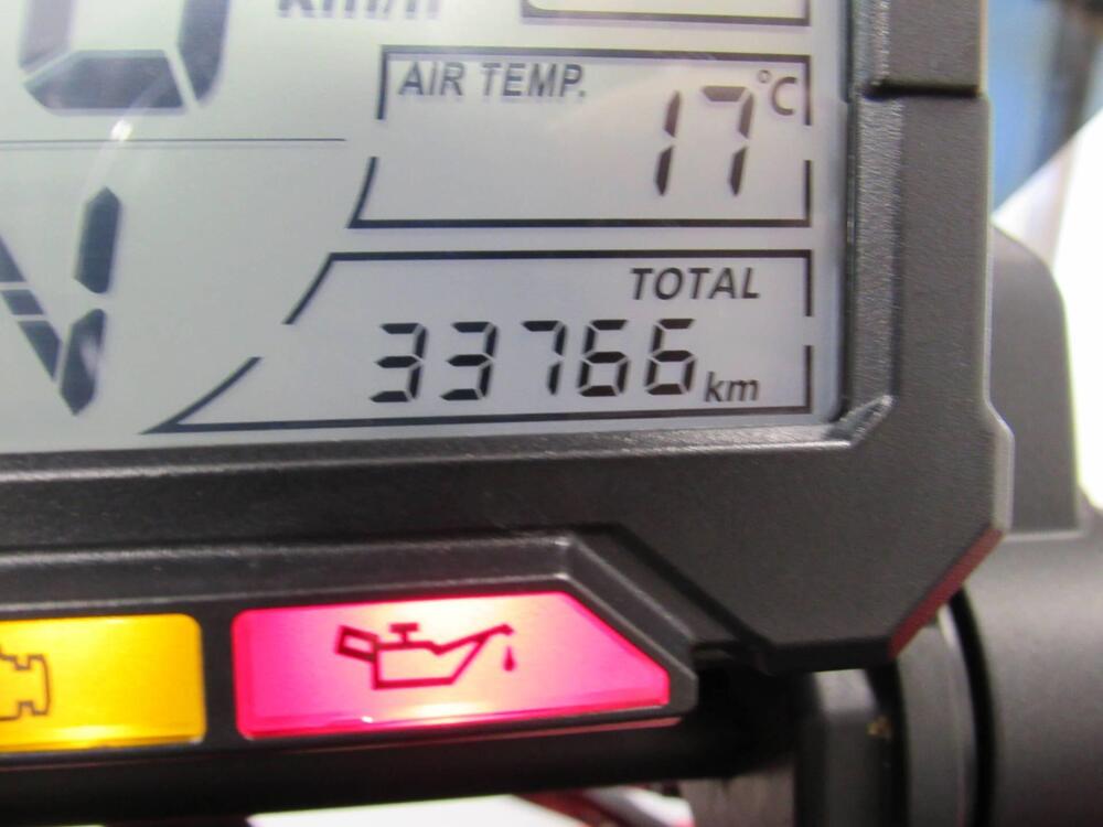 Honda X-ADV 750 (2017) (8)