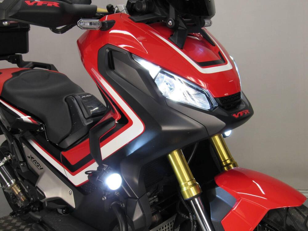Honda X-ADV 750 (2017) (10)