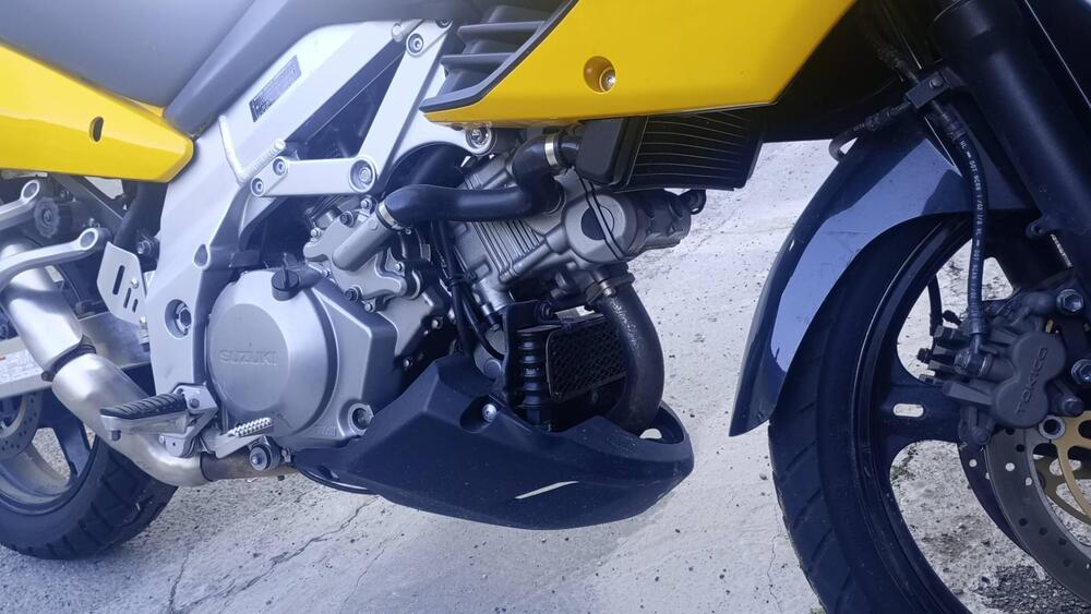 Suzuki V-Strom 1000 (2002 - 06) (6)