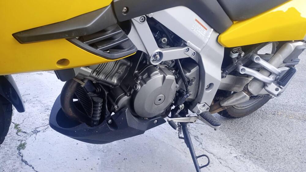 Suzuki V-Strom 1000 (2002 - 06) (8)