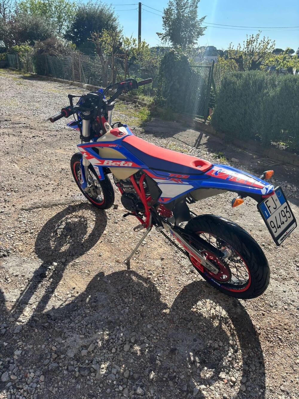 Betamotor RR 125 4T Motard R (2023 - 24) (3)