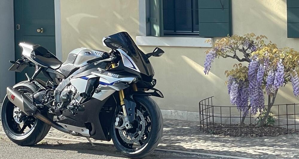 Yamaha YZF R1 M (2015 - 16) (5)