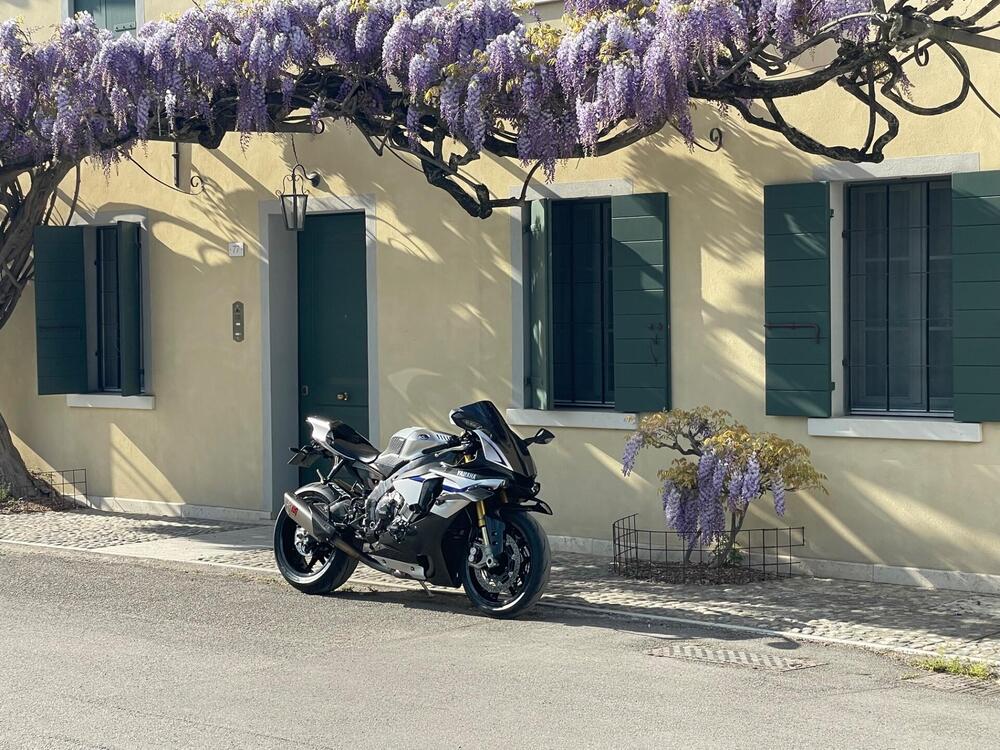 Yamaha YZF R1 M (2015 - 16) (6)