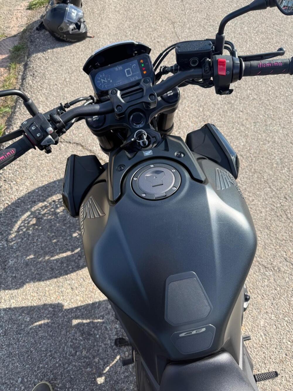 Honda CB 650 R (2021 - 23) (7)