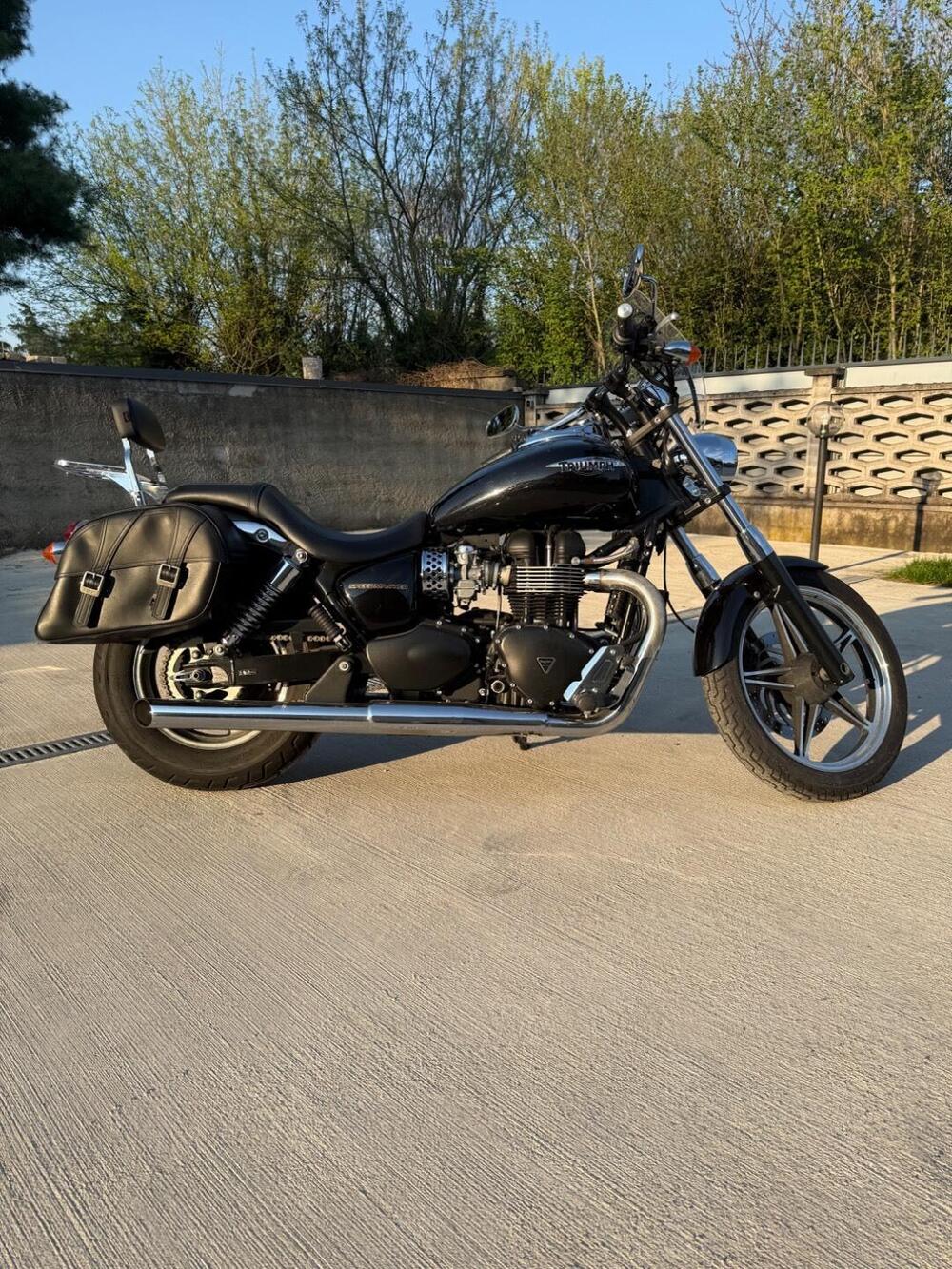 Triumph Speedmaster 865 (2010 - 17) (2)