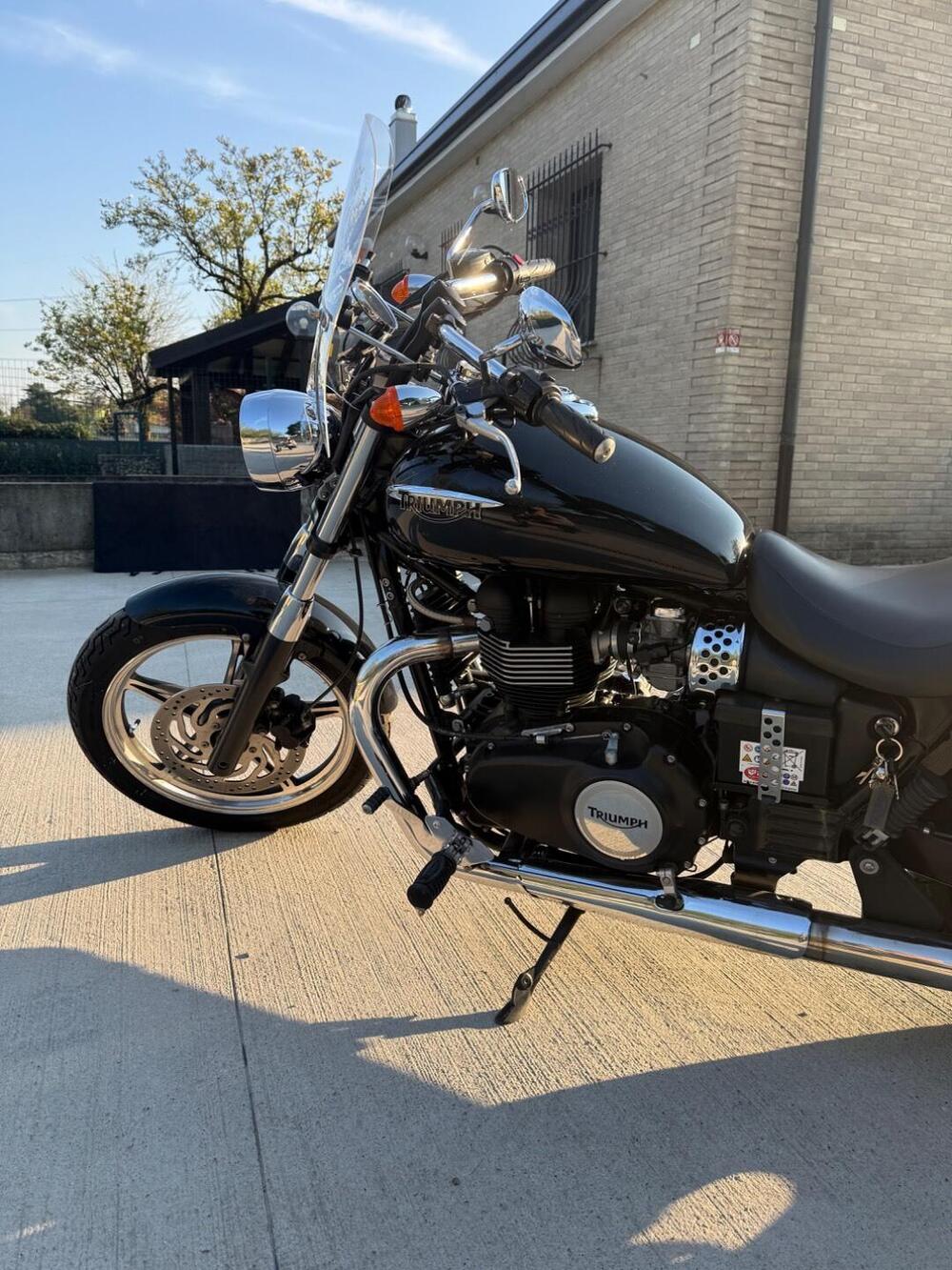 Triumph Speedmaster 865 (2010 - 17) (11)