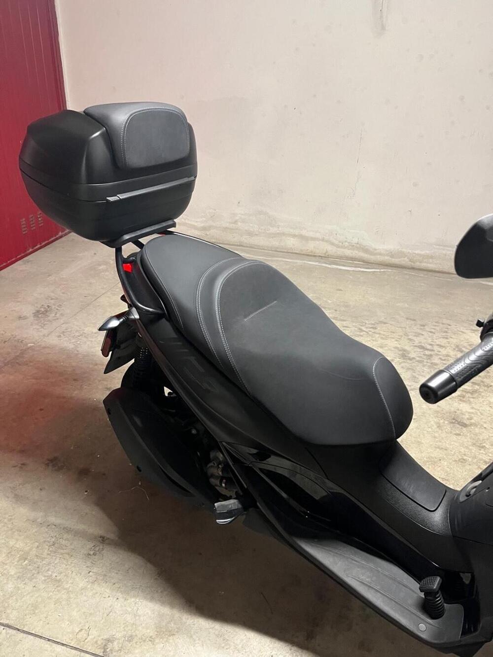 Piaggio MP3 300 ABS Hpe (2021 - 24) (2)