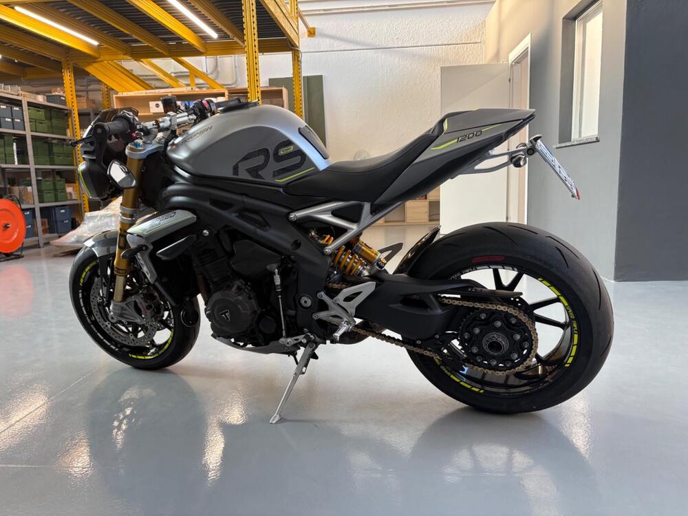 Triumph Speed Triple 1200 RS (2021 - 24) (2)