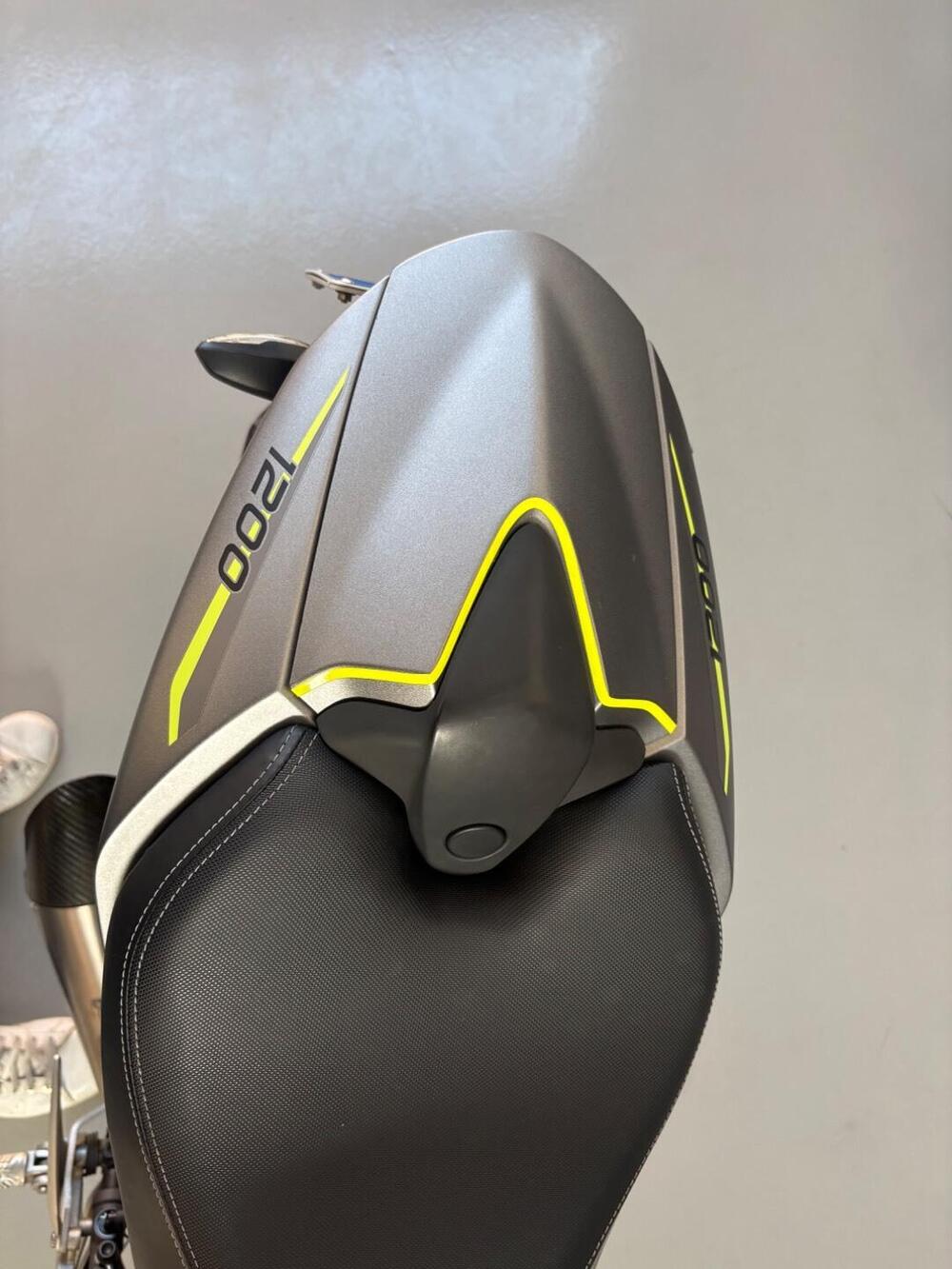 Triumph Speed Triple 1200 RS (2021 - 24) (6)