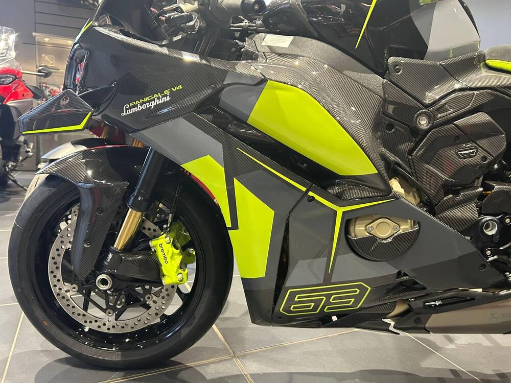 Ducati Panigale V4 Lamborghini (2026) (5)