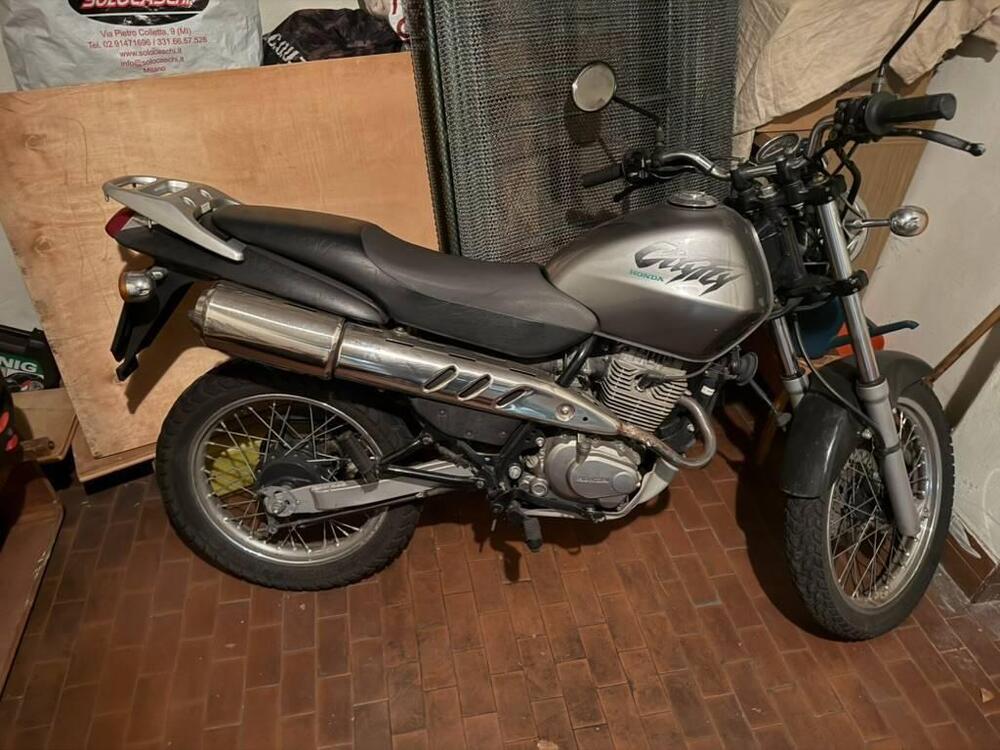 Honda @ 125 (2000 - 06) (2)