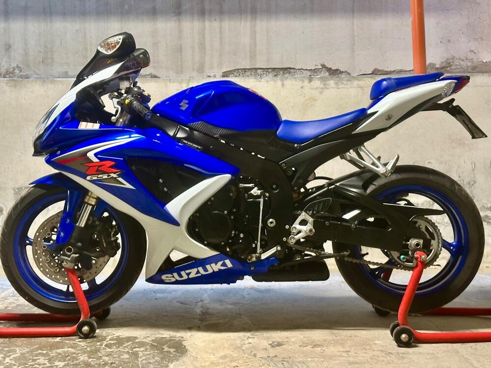 Suzuki GSX R 600 (2008 - 10) (2)