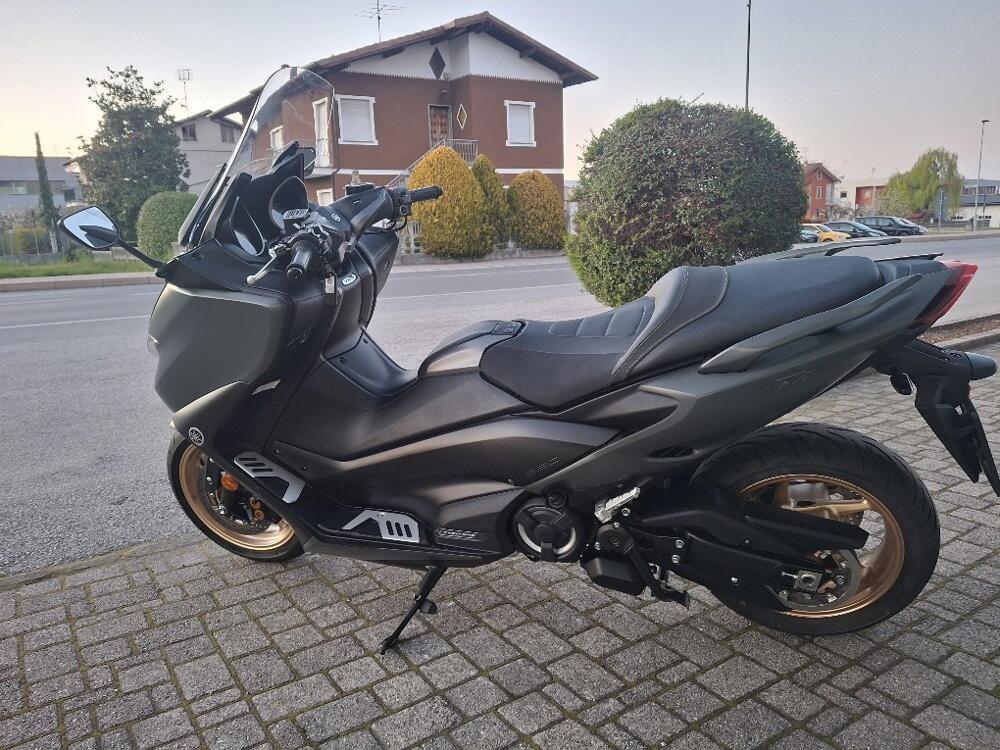 Yamaha T-Max 560 Tech Max (2020) (5)
