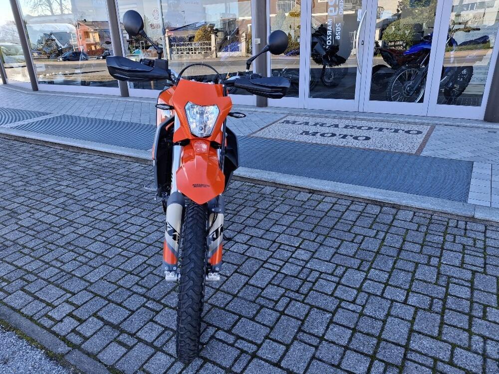 KTM 690 Enduro R (2022 - 25) (7)