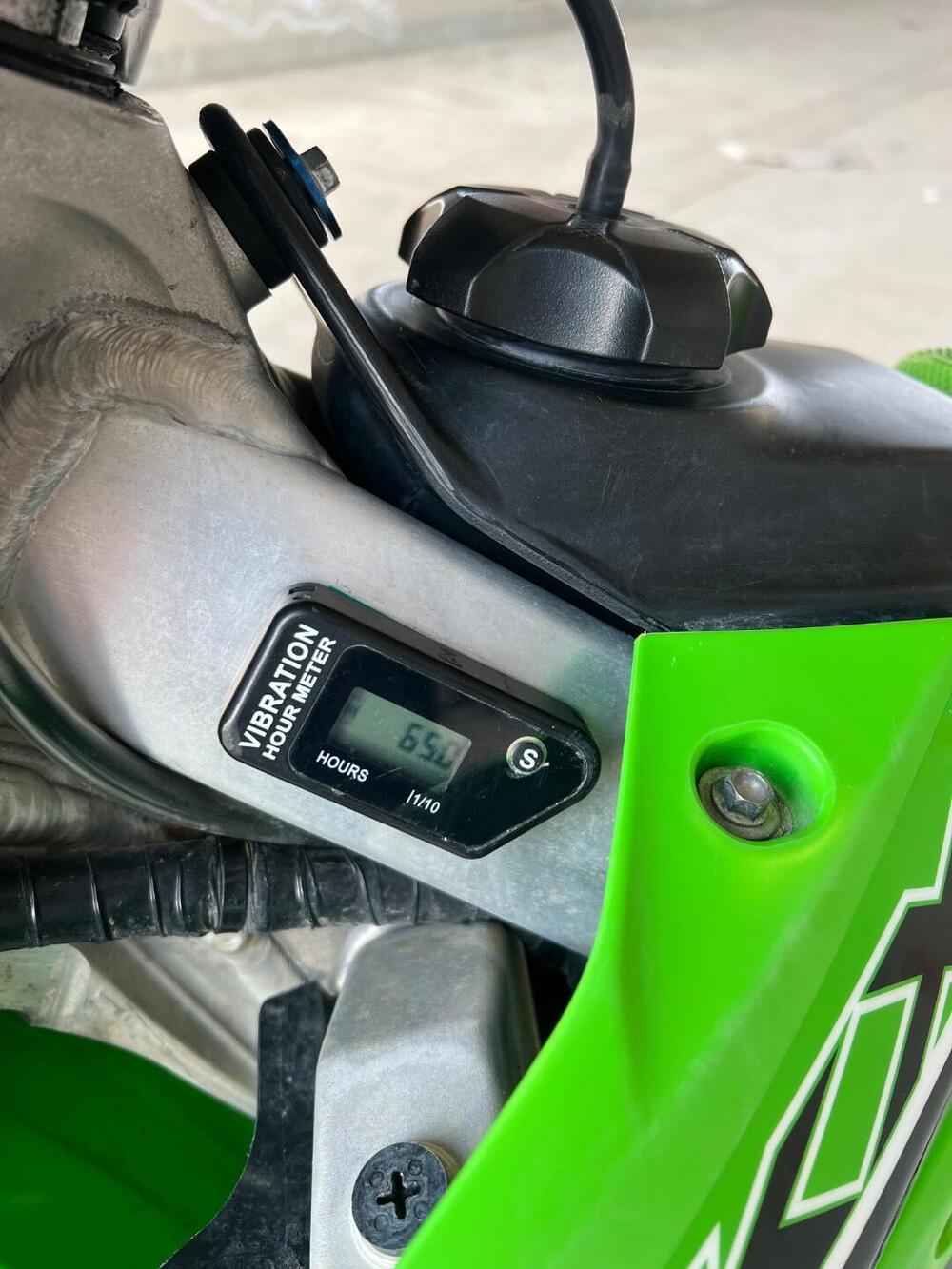 Kawasaki KX 250 F (2023) (3)