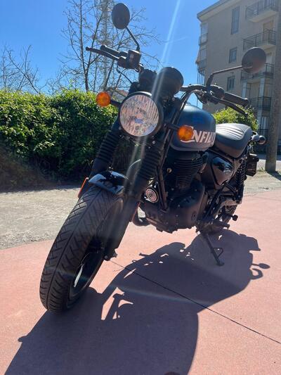Royal Enfield HNTR 350 (2022 - 26) usata