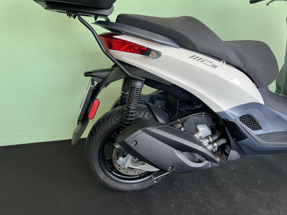 Piaggio MP3 300 ABS Hpe (2021 - 24) (11)