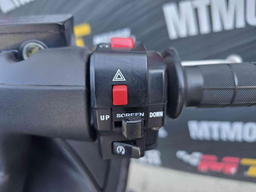 Suzuki Burgman AN 650 Executive ABS (2013 - 17) (17)