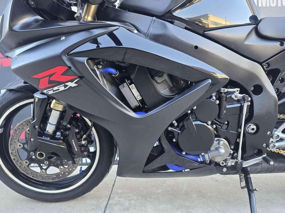 Suzuki GSX R 600 (2006 - 07) (7)